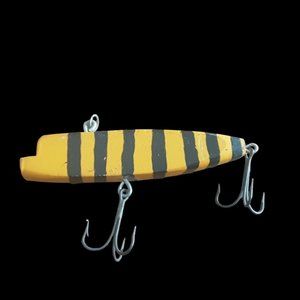 Antique Creek Chub Wooden Handpainted Wiggle Diver Tiger Stripe Lure